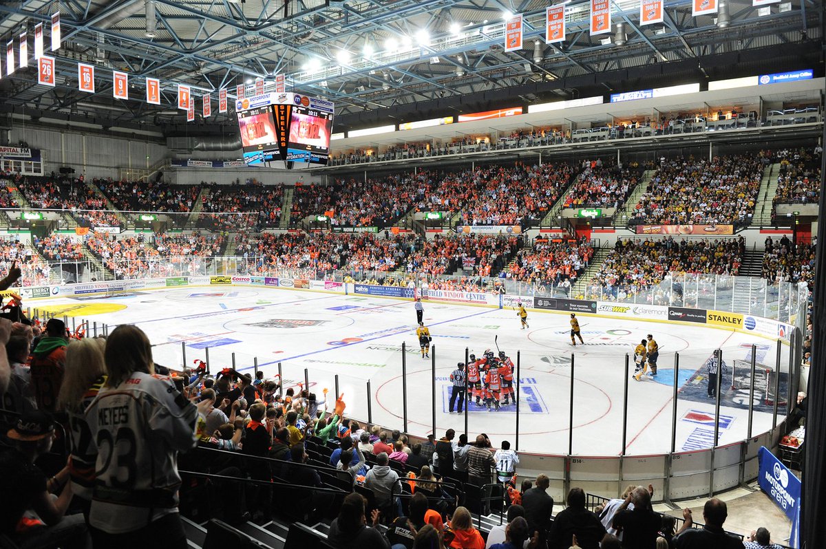 #COMPETITION TIME! Follow and Retweet and you could win 4 tickets to a @steelershockey game of your choice. Competition closes: 21/11/21