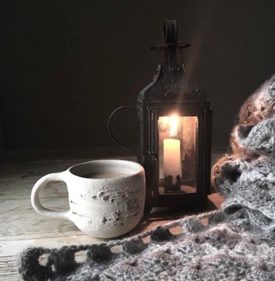 silverpebble's tweet image. The calming effect of a cup of tea is not an old wives’ tale. 
L-theanine in tea elevates levels of serotonin, dopamine (feel good neurotransmitters) &amp;amp; gamma amino butyric acid (GABA) in the brain. GABA is a set of brakes for racing thoughts. Have a brew, it can really help