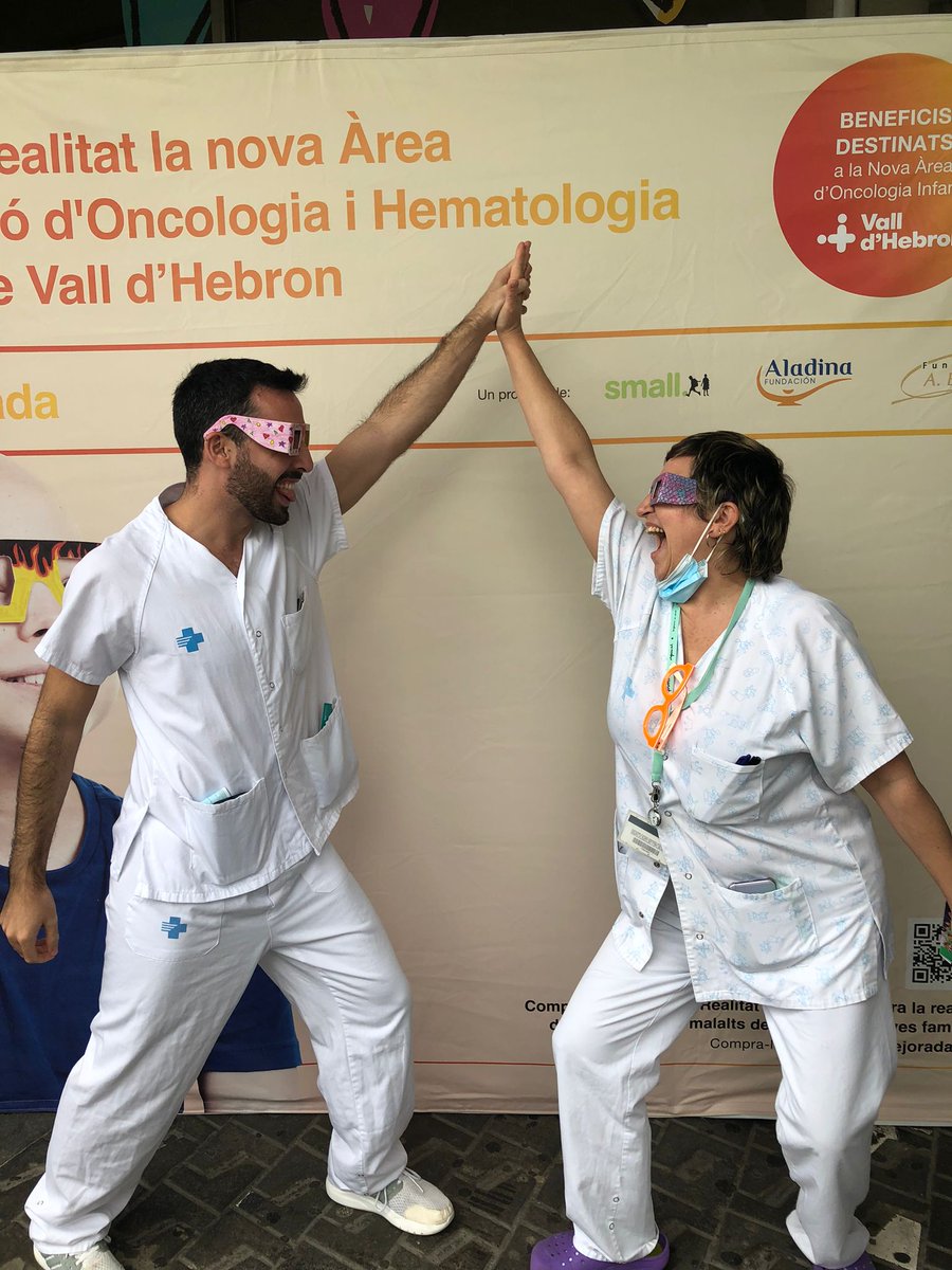 vallhebron's tweet photo. Recorda passar pel photocall de #RealitatMillorada! 📸🎉 Us esperem durant tota la programació de @catalunyaradio https://t.co/KxzJ14vg1j