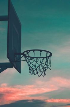 RHaacht's tweet photo. Yo nunca había usado Pinterest para los proyectos, pero es que con #ProyectoBote es INEVITABLE. https://t.co/7DNHv6ioJ8