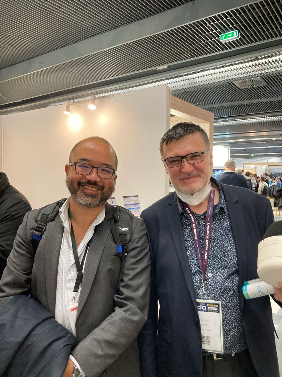 cinestic's tweet image. 🗣️ Cinestic était présent cette semaine au #SIDOParis et @parisSANTEXPO pour rencontrer nos partenaires. Merci à @Captronic_ @WeNetwork_ #CPS4EU @thMazoyer @ONEPROD_acoem, @OPTA_LP @hicham_chehade #Geekeur et Maurice Changy !

#IoT #IA #industrie #robotics #innovation