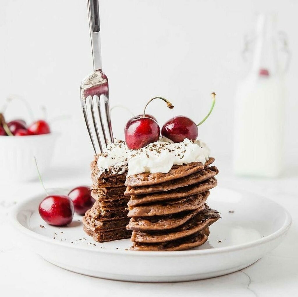 AvidoFood's tweet photo. Goooood morning 😍 I have two pictures for you today 😋😋
Let’s start with these Black Forest pancakes by @yuhan.kitchen ♥️♥️ She said that she still can’t stop thinking how tasty they were. Get the recipe on her page 😊
⠀
AND now to our tagged pictu… https://t.co/P3LKf8BfiD https://t.co/luFewhppL6