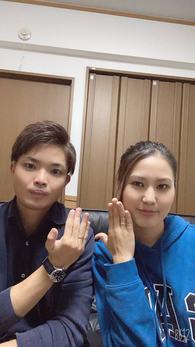 GlUr3a's tweet photo. 2021.11.10夫婦になりました👩‍❤️‍👨
伊森りさです😄
旦那さんこれからもよろしくね🥰 https://t.co/8SA1aUvtNT
