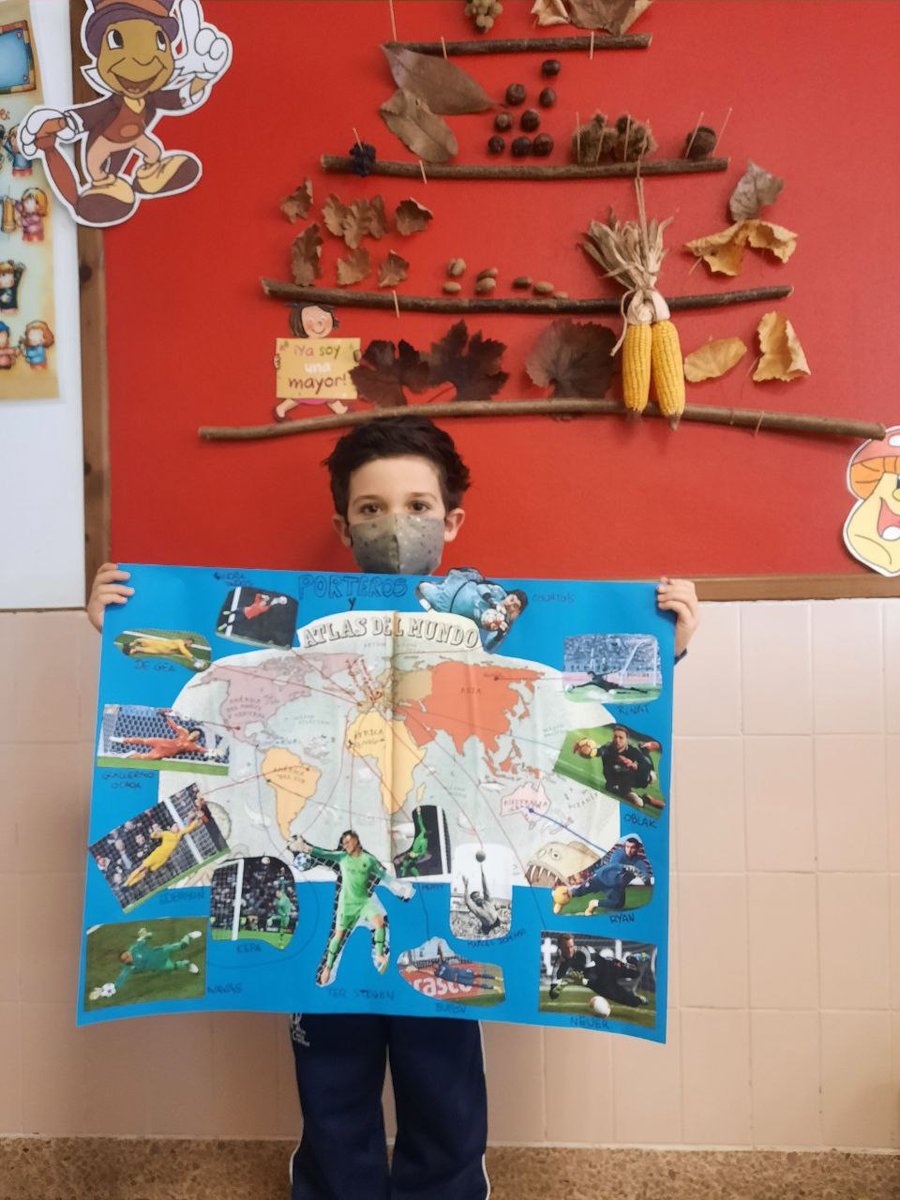 MilagrosaOviedo's tweet photo. Las plantas, los porteros de fútbol, el chocolate y el otoño han sido los temas elegidos por los primeros investigadores del proyecto de primer ciclo de Primaria "Yo Investigo".

¡Hemos aprendido un montón de cosas con ellos!

#colemila #colegioshhcc #educaciónprimaria https://t.co/GlZ4D0iDIC
