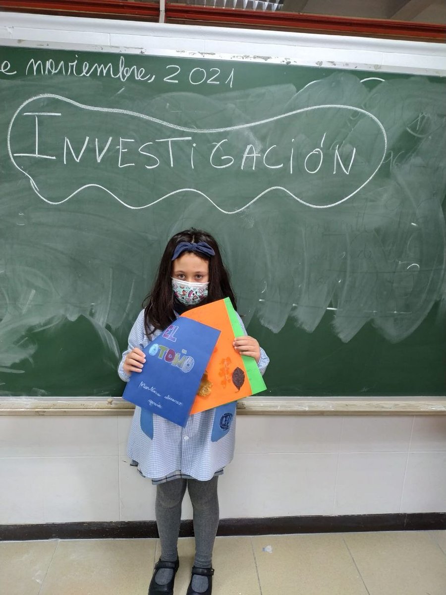 MilagrosaOviedo's tweet photo. Las plantas, los porteros de fútbol, el chocolate y el otoño han sido los temas elegidos por los primeros investigadores del proyecto de primer ciclo de Primaria "Yo Investigo".

¡Hemos aprendido un montón de cosas con ellos!

#colemila #colegioshhcc #educaciónprimaria https://t.co/GlZ4D0iDIC