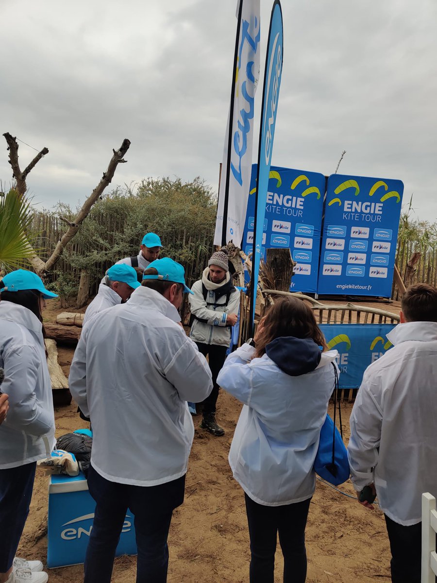 🏄‍♀️ #ENGIEKT21 
🌍 Nos actions avec la <a href="/FondationMer/">Fondation de la Mer</a> continuent à Leucate pour cette dernière étape !
♻️ Une nouvelle collecte de déchets se déroule sur la plage des Coussoules à La Franqui 💪

<a href="/1gestepourlamer/">ungestepourlamer</a> <a href="/ENGIEgroup/">ENGIE</a> <a href="/FondationEngie/">Fondation ENGIE</a>