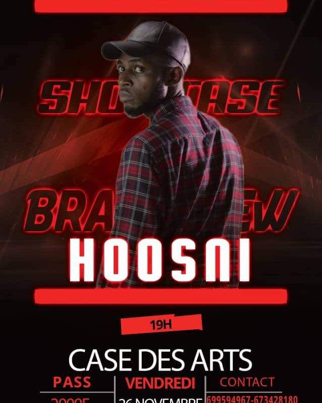 StillacPlay's tweet photo. 📌 C'est l'un des rares rappeurs qui manie avec dextérité la langue Ewondo. 
@hoosni89 vous invite au Showcase "Brand New Édition 3"

Si tu aimes son flow et que t'es à Yaoundé, n'hésites pas à te rendre à ce Rdv où il promet d'envoyer tous ses gros sons 
 
#Stillac https://t.co/bvYz9l8yy4