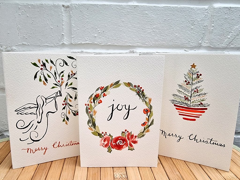 InvisibleyeC's tweet photo. Yesterday a customer bought 15 cards, all with #personalised names. One of the name was Invisibleye and asked me at the end to keep that for myself and said 'thank you for making my Christmas special'. I'm literally crying! ❤
@Etsy #etsyshop #Christmas2021  #elevenseshour https://t.co/nlwlIVF1N2
