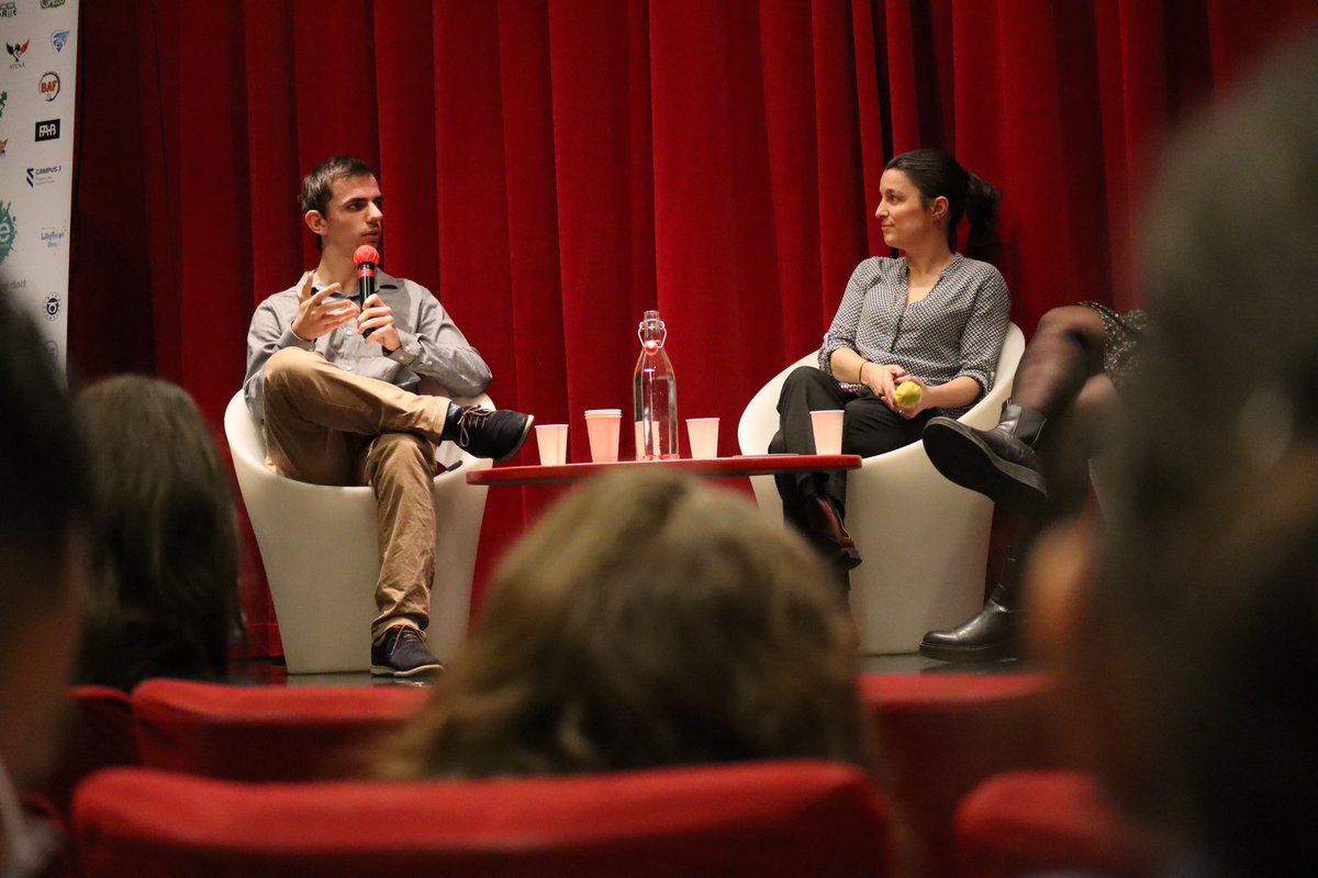 QThirot's tweet photo. #JNIS2021 | Poursuite des échanges lors de cette table ronde avec plusieurs intervenant.e.s :

- Hélène Queau d’@ACF_France 
- Anaïs Abchar de la plateforme #WantToHelp
- Paul Mayaux, président de @La_FAGE 

Un temps fort pour rappeler que l’engagement se conjugue au futur https://t.co/WkhMu872Mm