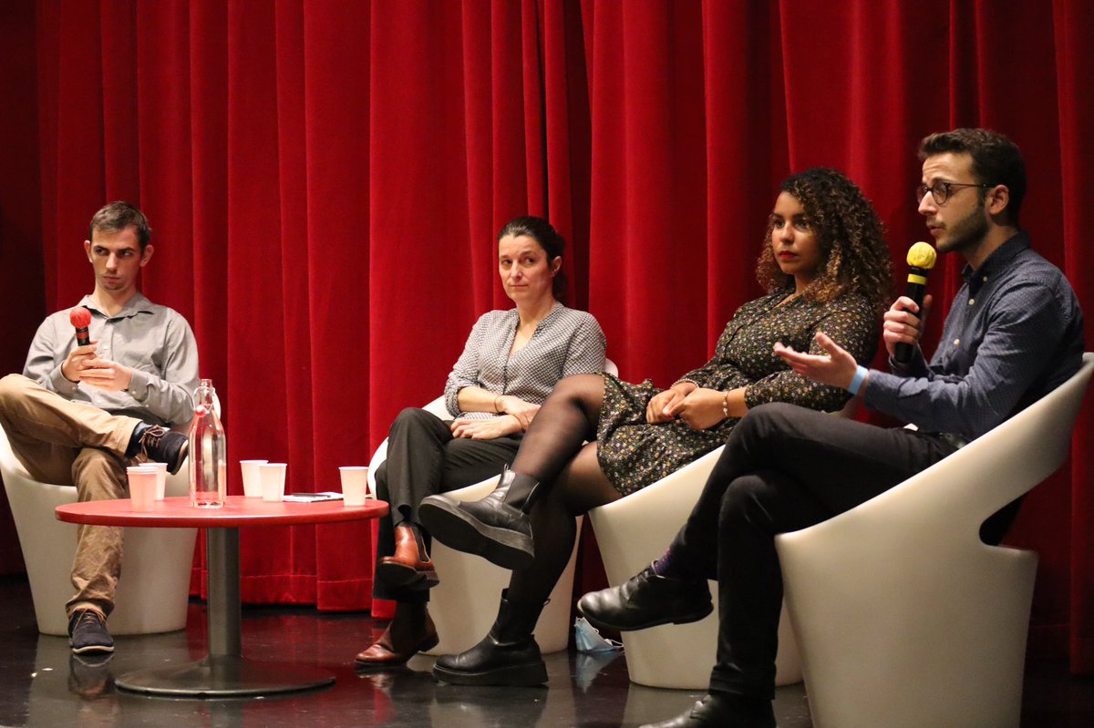 QThirot's tweet photo. #JNIS2021 | Poursuite des échanges lors de cette table ronde avec plusieurs intervenant.e.s :

- Hélène Queau d’@ACF_France 
- Anaïs Abchar de la plateforme #WantToHelp
- Paul Mayaux, président de @La_FAGE 

Un temps fort pour rappeler que l’engagement se conjugue au futur https://t.co/WkhMu872Mm