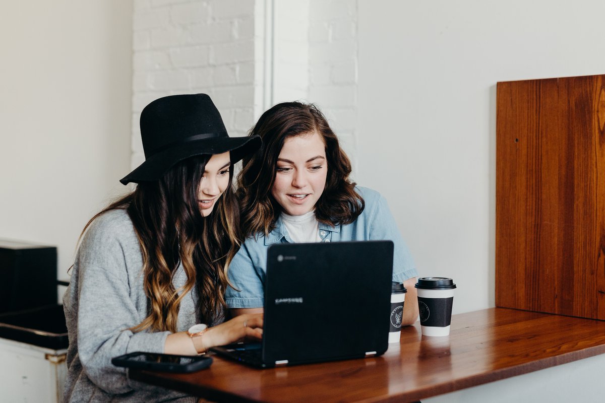 reefappltd's tweet photo. Many of us are finding we’re not enjoying working at home full time. Balance is needed. https://t.co/o0RsLUuIgW helps businesses meet that need with a third workspace. Low cost, easy to use, hassle free and flexible
#employeewellbeing #hybridworking #thirdworkspace #futureofwork https://t.co/avlcKbvqMZ