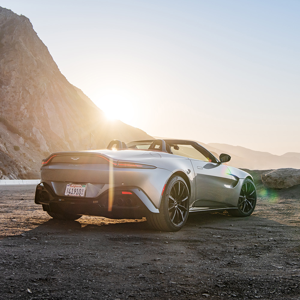 astonmartin's tweet photo. What better way to experience Vantage's roaring V8 than with the top down? 

#AstonMartin #VantageRoadster https://t.co/2g4QMcoXlZ
