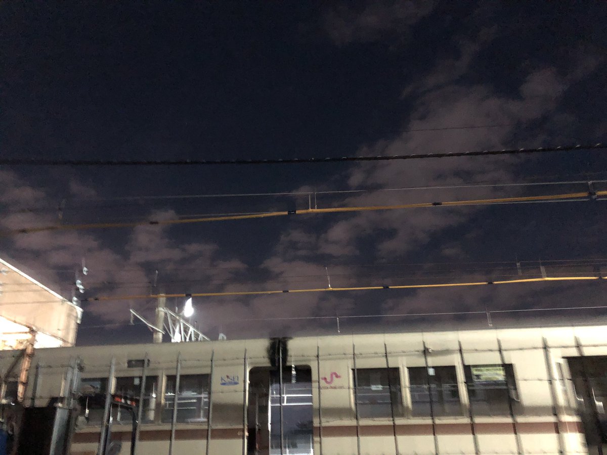 acddxhxhdjucuc's tweet photo. さよならくぬぎ山の狸
#8512f
#新京成8000形 https://t.co/4yHEvColWP
