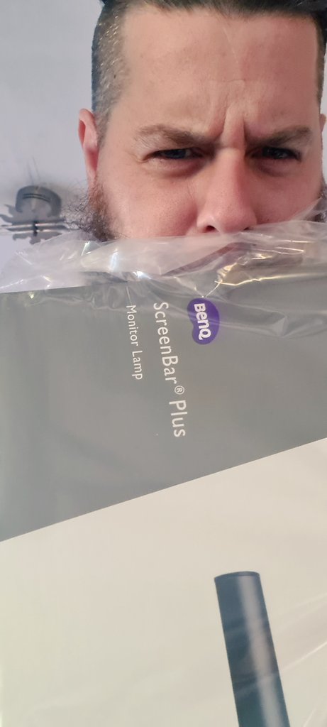 Shoops__'s tweet photo. Arrivage de la #screenbarplus de @BenQEurope ! On va tester ça de suite ! https://t.co/ywYUotNqID