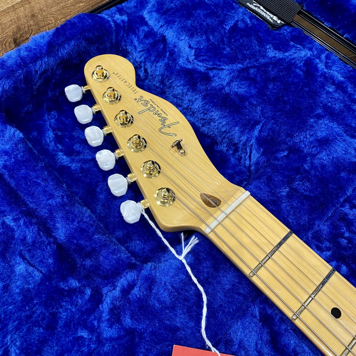 shima_rifu's tweet photo. 何やらかっこいいテレキャスが入荷してきた!✨
詳細は後日!
#fender
#teleecaster
#テレキャス https://t.co/p6zdcnjIVx
