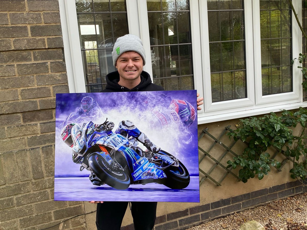 Double Red tweet media