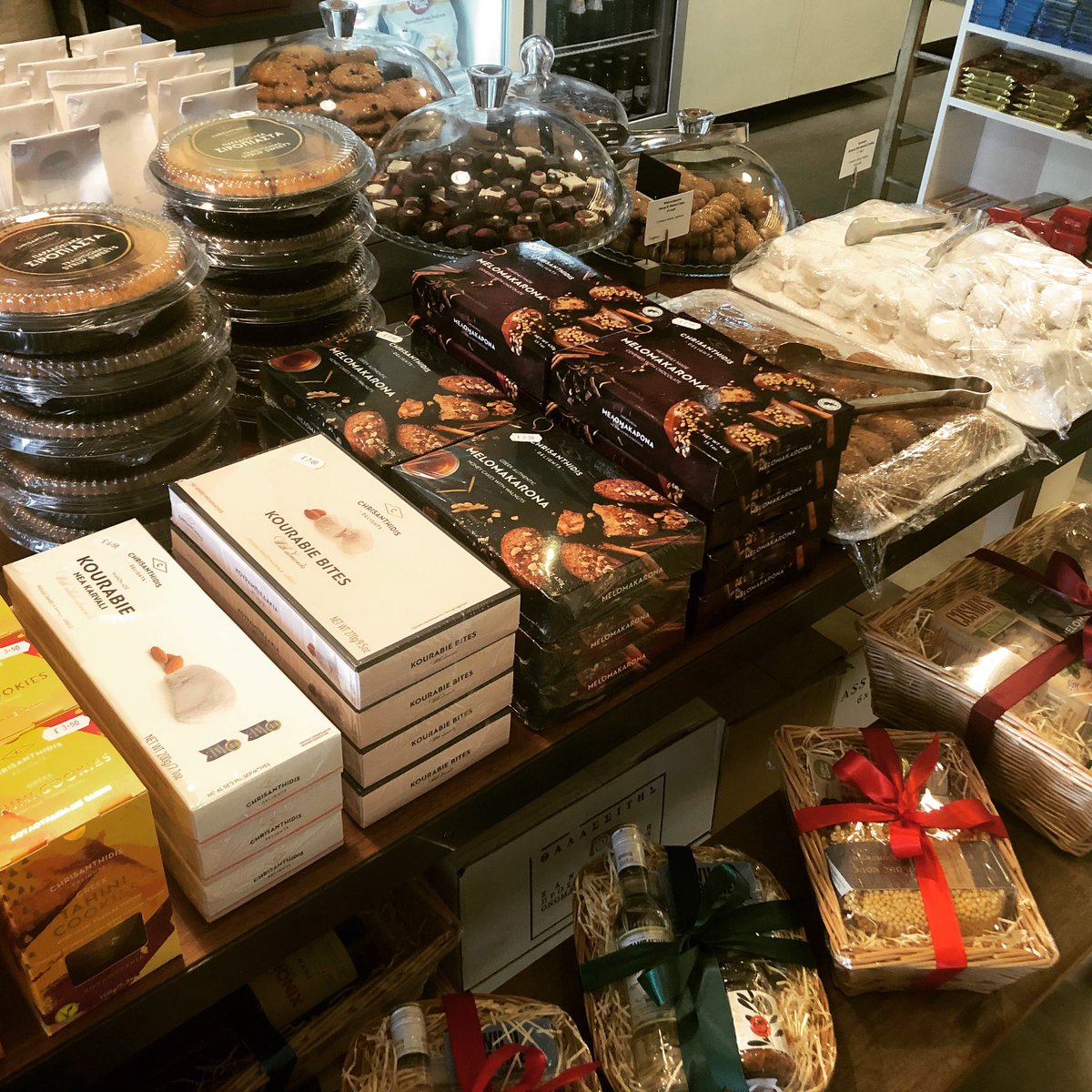 It’s beginning to smell like #Christmas! Like every year we are fully stocked with the traditional #Greek #xmas treats #melomakarona &amp; #kourabiedes isleofolive.co.uk