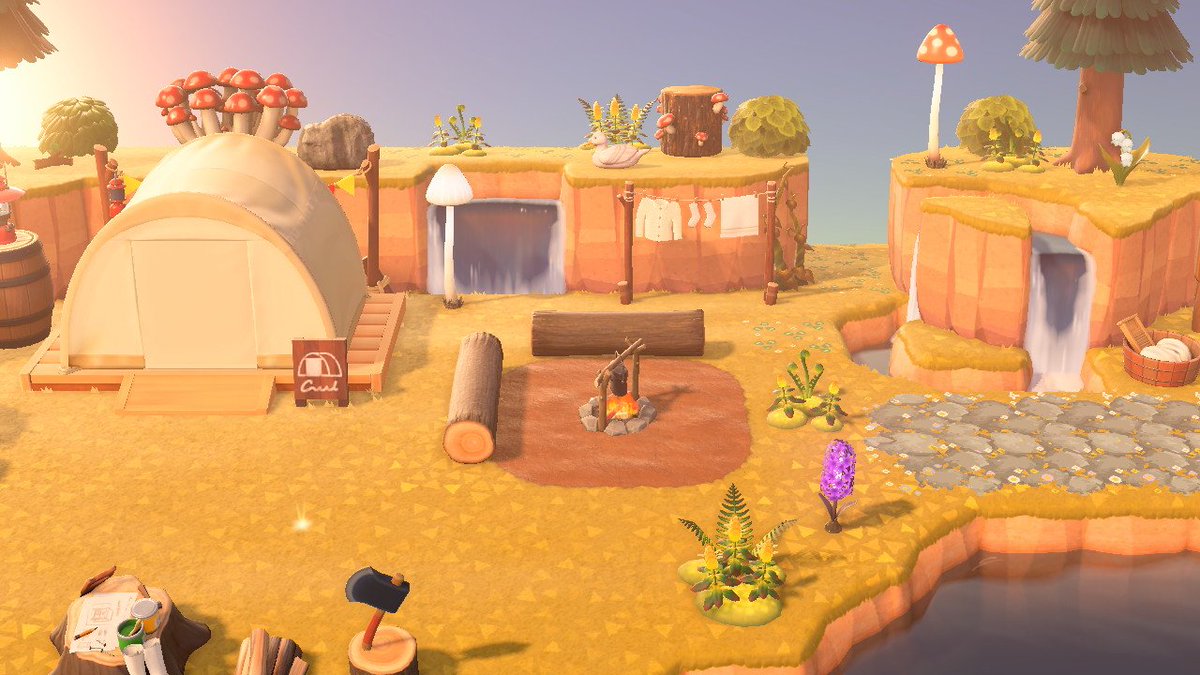 _Fennon_'s tweet photo. Campsite before and after ❤ #acnh #ACDesigns https://t.co/IFFU28eepn