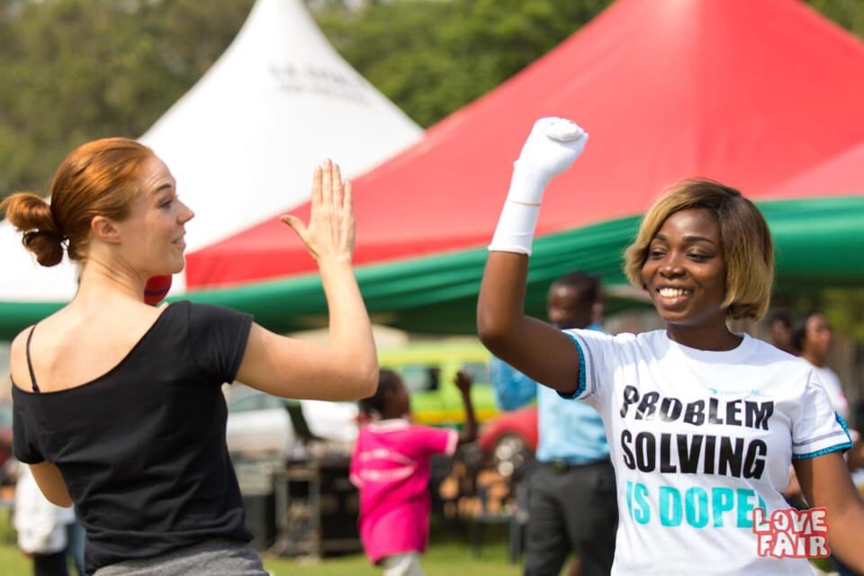 1billionafrica's tweet photo. Who said it's not possible to have fun whilst making impact :) ? Thanks to a wonderful partnership with the Love Fair Team, it's never a dull moment spending time with our young Kings and Queens!
#1BA
#TurningProblemsIntoProjects
#NEXT7 https://t.co/3jACZyYBSm