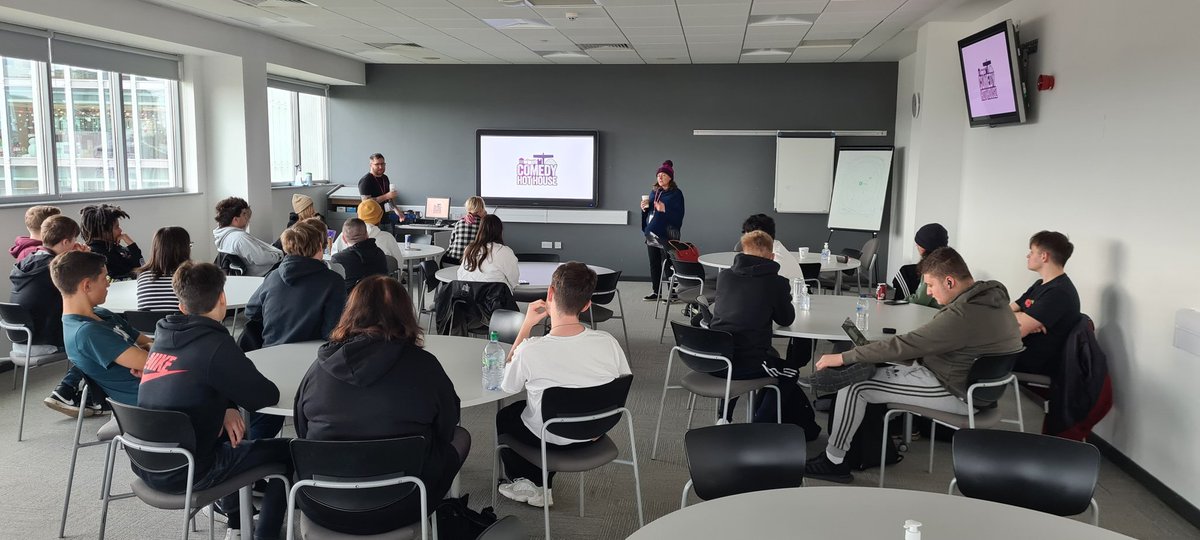 Great having  <a href="/lalalaws1/">lisa laws</a> from <a href="/ne_comedy/">North East Comedy Hot House</a> and @markkennyfilm in the college giving tips for our 2nd year TV and Film students to develop their comedy sketches for their latest commission.   Cannot wait to see the end results!  <a href="/gatesheadcoll/">Gateshead College</a>