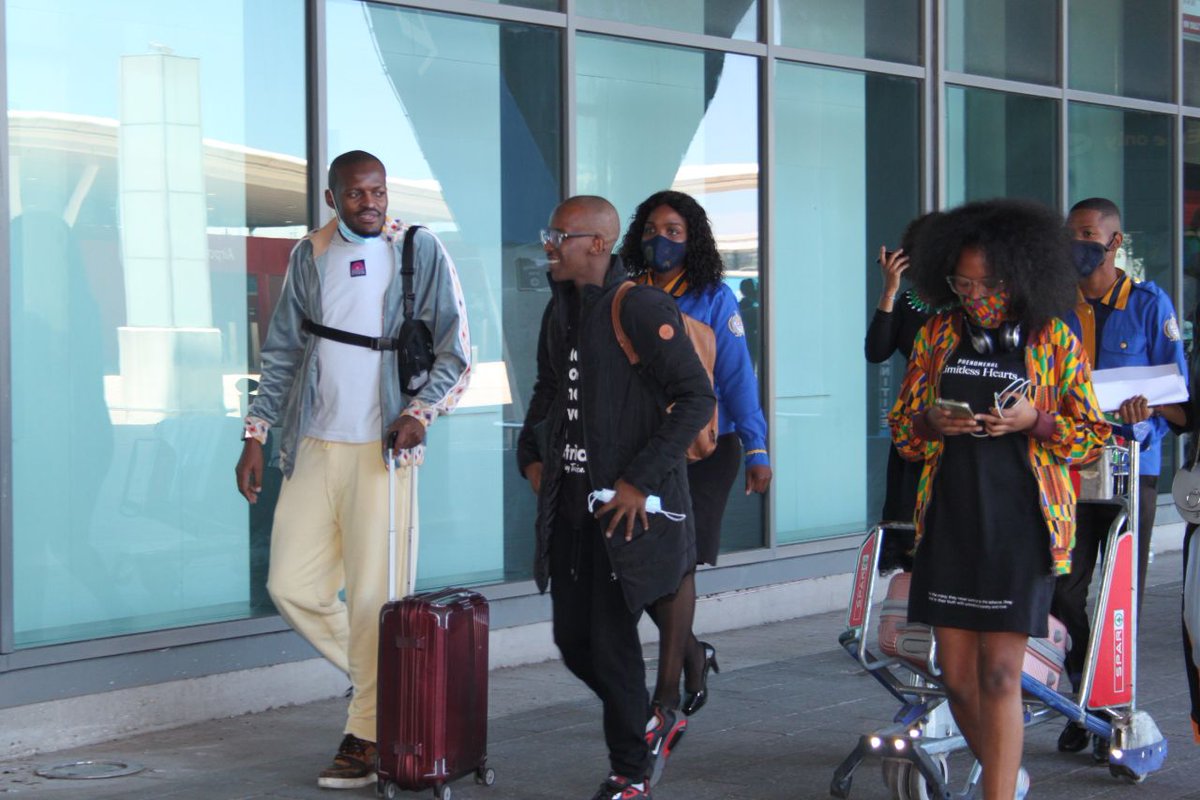 DrSBRadebeFoun1's tweet photo. The spirit of anticipation fills the air as our distinguished panelist arrive at the Airport.
#7thAnnualLecture2021
#LegacyOfSlabbert 
#DrSBRadebeFoundation https://t.co/IdG0v3VnFN