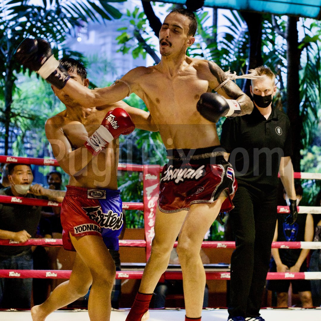 FullMetalDojo's tweet photo. Full Metal Muay Thai - Fight 2
Yodsiam Petchrambo 🇹🇭 Vs Ayoub Elamghari 🇲🇦
Ayoub Elamghari def. Yodsiam Petchrambo by split decision.
Full Metal Muay Thai (Patreon Edition) is premiering soon on Patreon - https://t.co/qRhb8pgKZq
#Fight2 #FMMT #FullMetalMuayThai #FullMetalTV https://t.co/T3Od9y9RLY