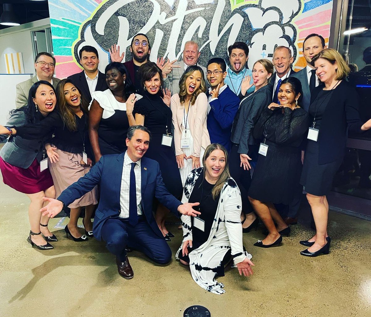 HubertZajicek's tweet photo. …and it’s a wrap! @HWildCatters #classof21 - how could you not love hanging with these guys? we had a blast! #hwpitchday https://t.co/7W2F0fx3Ad