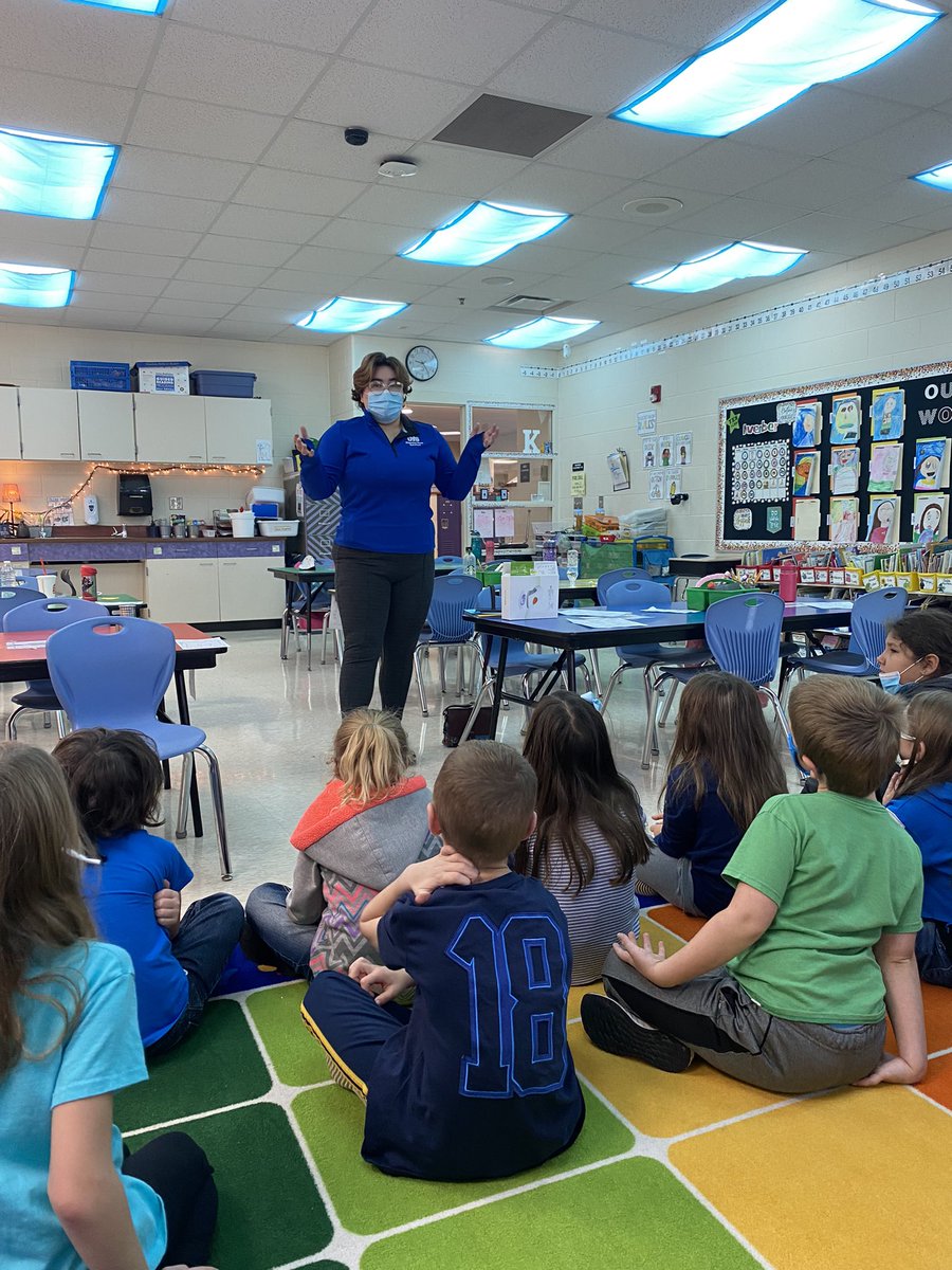 Learning about diabetes today and showing support by wearing blue. #DiabetesAwarenessMonth #wearemaumee