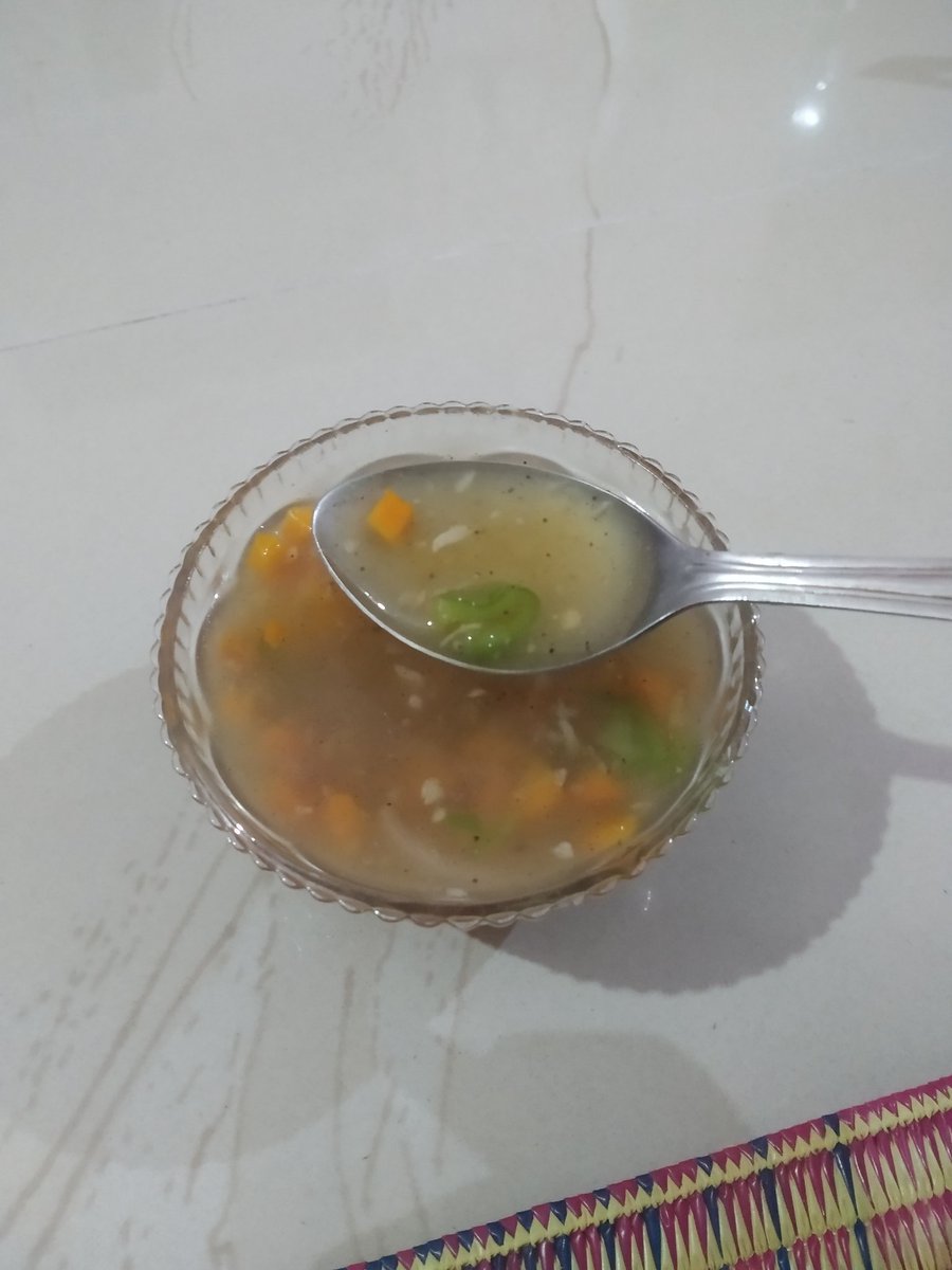 MeManisha111's tweet image. #ColdCough #WinterSoup #VegSoup Best remedy to cure cold and cough at home go with veg soup. The ginger and black paper is the main ingredient which has medicinal property to cure it.