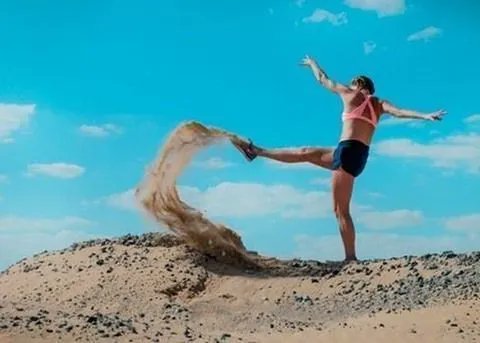 DTNEtiquette's tweet photo. I kick sand in the face of negativity! Yes, I do...stand back and watch! ~ #DTN #stayingpositive #optimismrocks https://t.co/PpGtWTT1O5