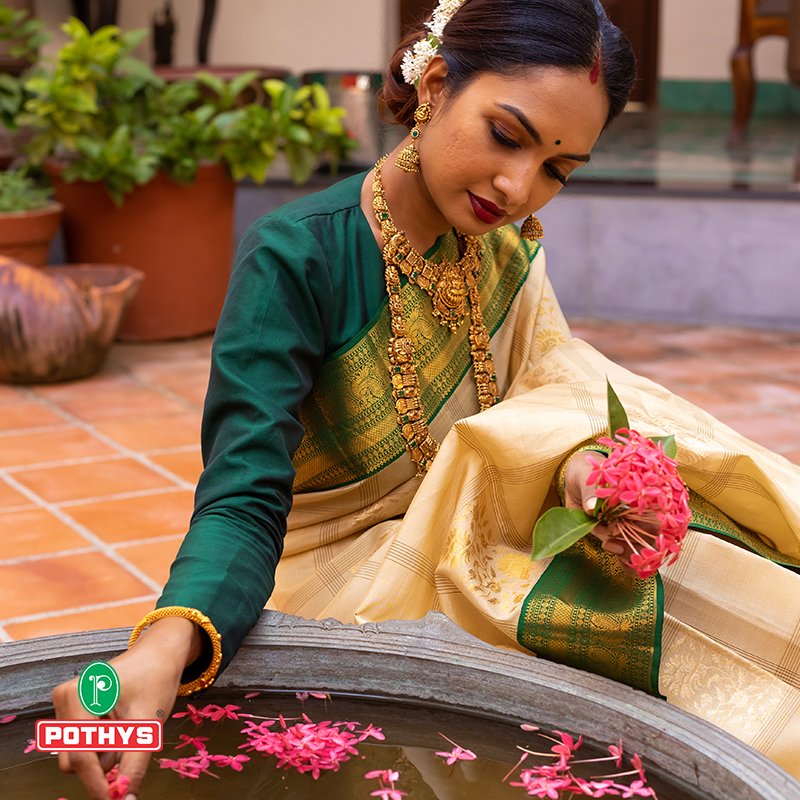 pothysonline's tweet photo. An enchanting piece of samudrika pattu woven with precious and refined silk threads!
Shop Now: https://t.co/6VQK5UGqkZ #samudrikasilksarees #samudrikapattu #silksarees #festiveshopping #puresilks #celebrations #trendycollections #familyshopping #OnlineShopping #Pothys https://t.co/NjF97zGPnR