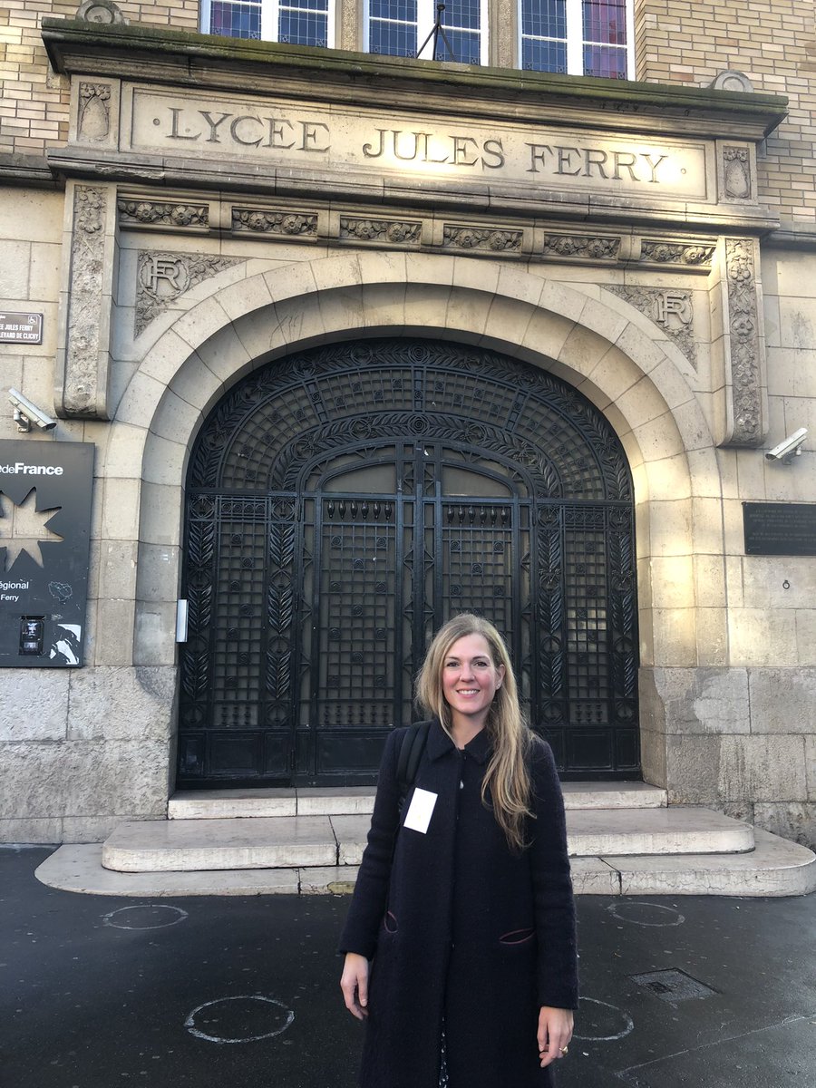 SE_UNSA75's tweet photo. Alexandra en solo dans le 9eme pour le @SE_UNSA75 au lycée Jules Ferry et l’école Bruxelles https://t.co/A4Cuz2zmf1