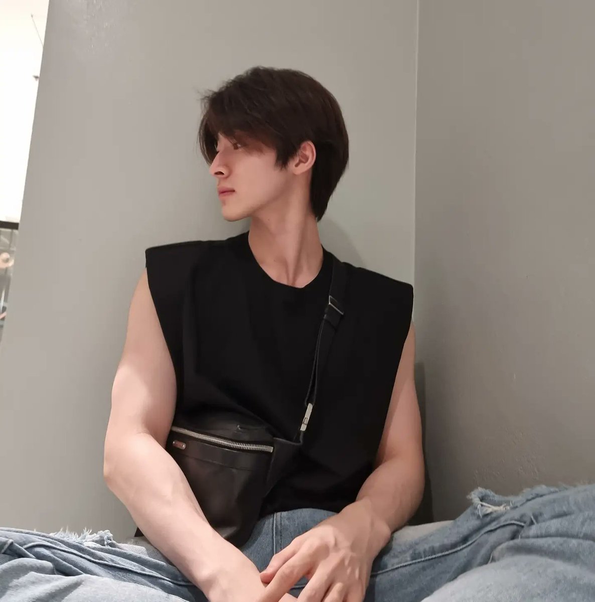 DiabPink's tweet photo. 🖤🤍
#BlueFluke
#เจ้าแก้มก้อน 
#fluke_natouch https://t.co/BzV4C1J2lX