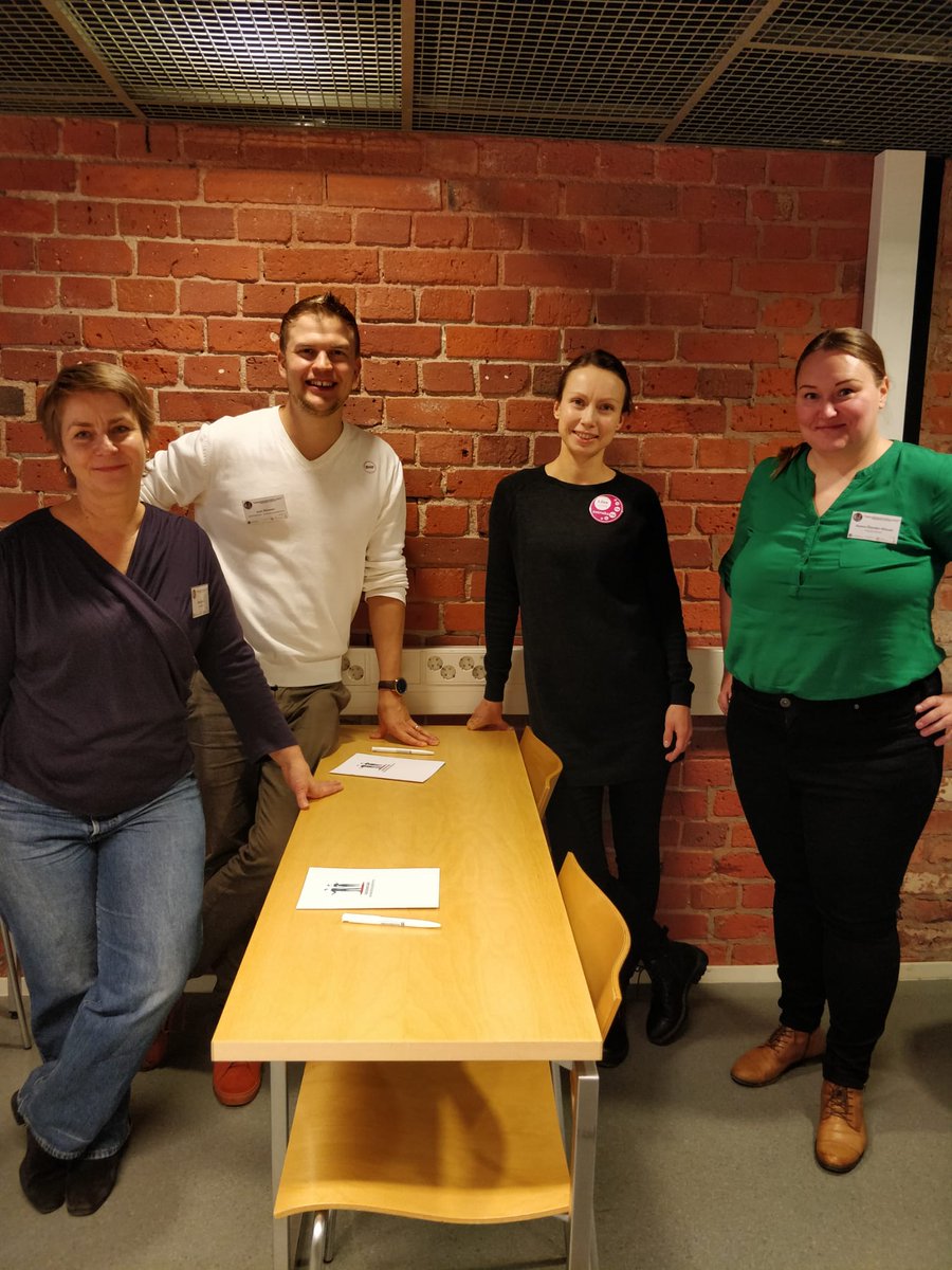 Nätverket Svenska nu (@svenskanu) on Twitter photo Svenska nu, <a href="/PohjolaNorden/">Pohjola-Norden</a> och <a href="/Kielilahettilas/">Kielilähettiläät ry, Språkambassadörerna rf</a> presenterade nordiska projekt under <a href="/Opetushallitus/">Opetushallitus</a> Internationaliseringsdagar i Vasa. #kansainvälisyyspäivät #samarbete Svenska nu, <a href="/PohjolaNorden/">Pohjola-Norden</a> och <a href="/Kielilahettilas/">Kielilähettiläät ry, Språkambassadörerna rf</a> presenterade nordiska projekt under <a href="/Opetushallitus/">Opetushallitus</a> Internationaliseringsdagar i Vasa. #kansainvälisyyspäivät #samarbete