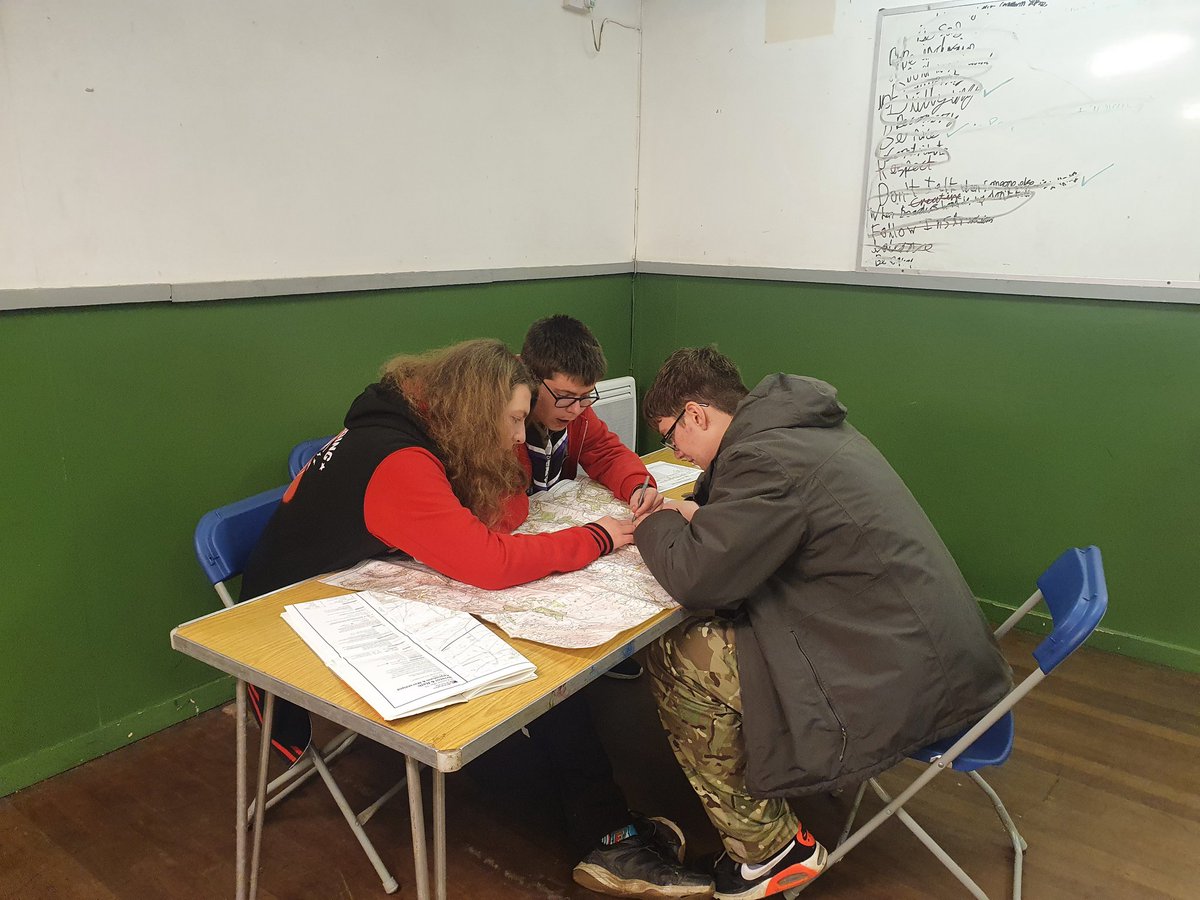 supernovaesu's tweet photo. On wednesday night, we brushed up on their maps skills and started their Navigator Staged Activity Badge. We also had a visit from our DC paul too. @Bristol_South https://t.co/GgBXdD8VwB