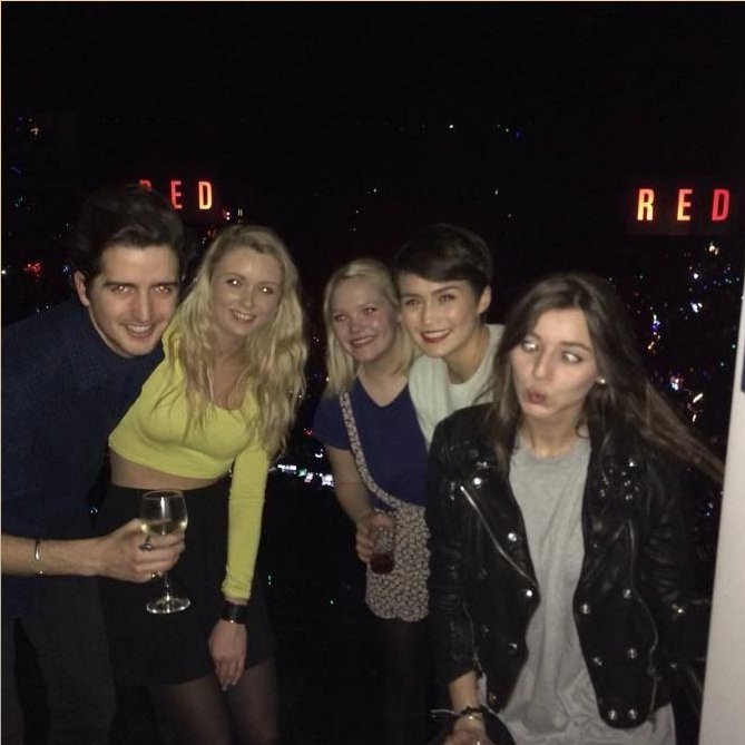 eleanorthinker's tweet photo. Eleanor and friends at "The Red Tour" in february 2014. #RedTaylorsVersion https://t.co/rRHaq6GGwQ