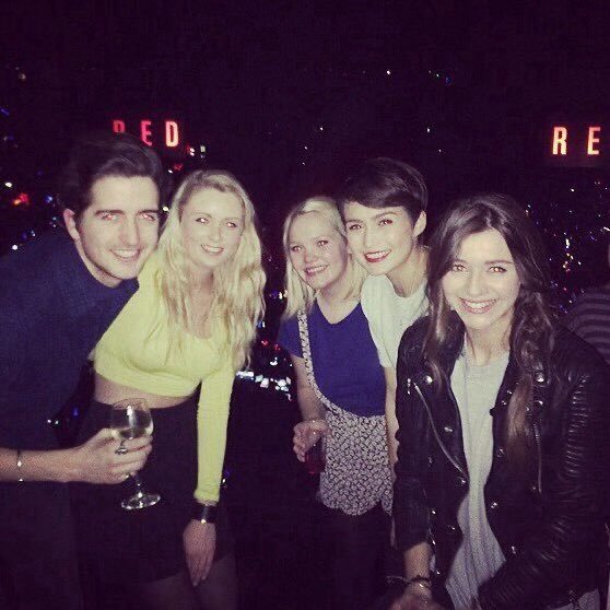 eleanorthinker's tweet photo. Eleanor and friends at "The Red Tour" in february 2014. #RedTaylorsVersion https://t.co/rRHaq6GGwQ