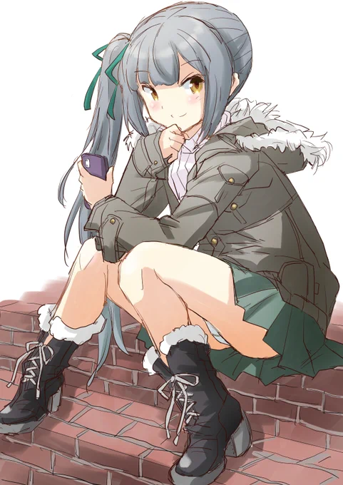 私服な霞ちゃん描きました
色合いが地味なのは個人的な好みです 