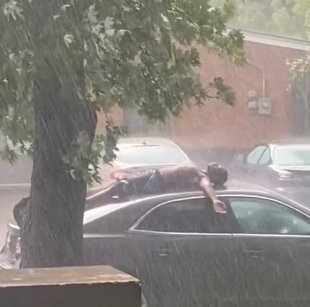 it's supposed to be fun, turning 21

#AllTooWellTenMinuteVersion #RedTaylorsVersion