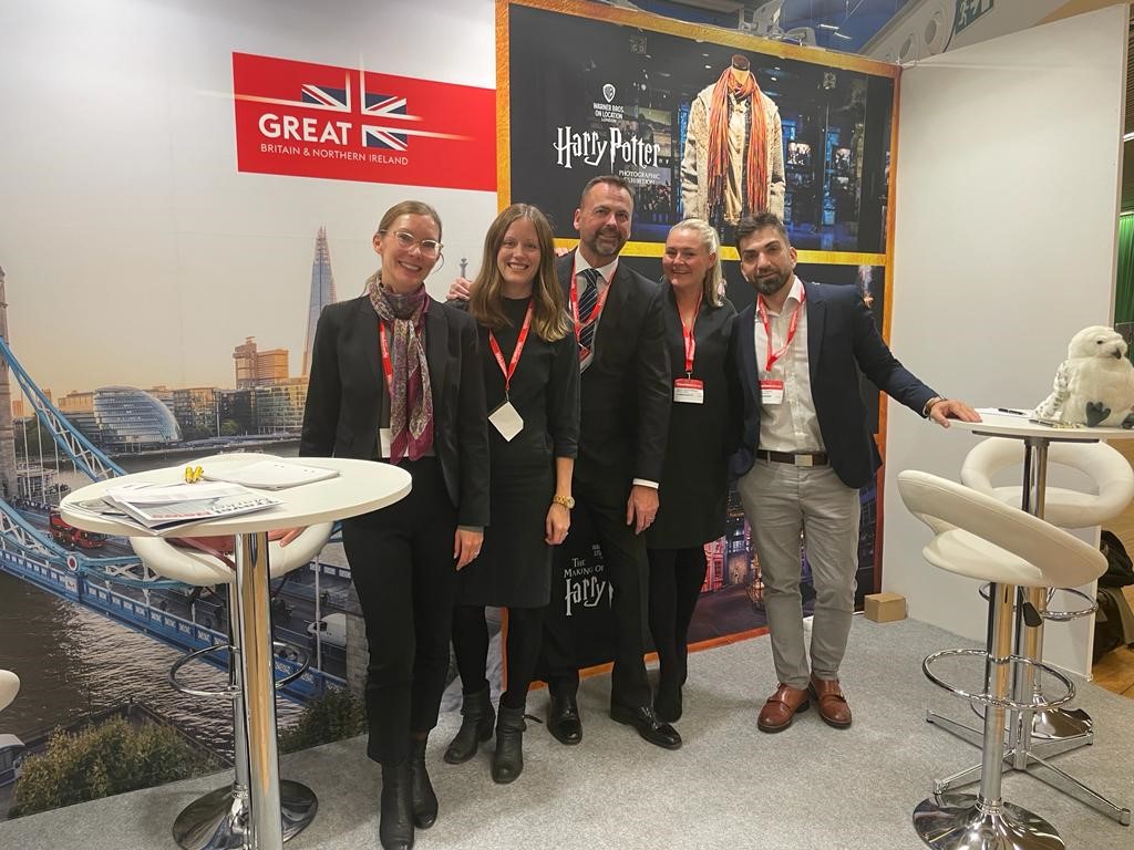 VisitBritainNDC's tweet photo. Yesterday the Swedish team shared a stand at Travel News Market together with Warner Bros. Entertainment and Travelbeat . The day ended on a great note with London picking up the prize for Best Weekend Destination! https://t.co/6J71syLdiO