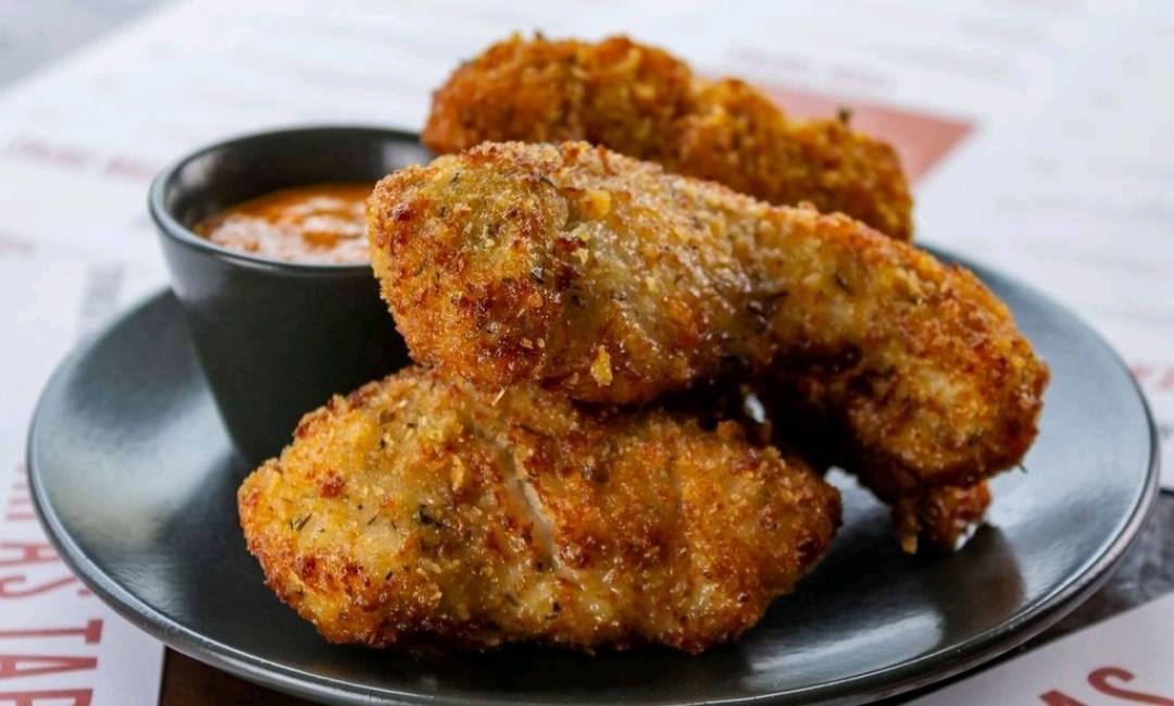 Who is planning on visiting us this weekend?

We have availability and bookings can be made via our website...

tapastapas.co.uk