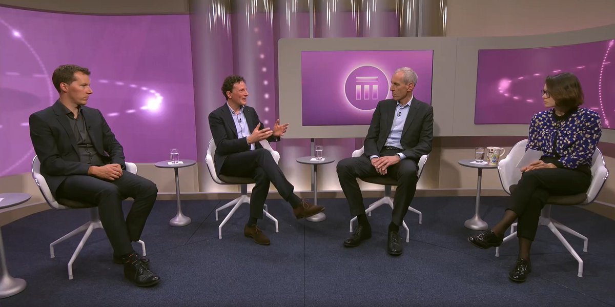 MischaRepmann's tweet photo. #NetZeroYou2, the world's first employee engagement programme, taking all our @SwissRe colleagues onto the Group's #NetZero journey. Together, we #DoOurBestRemoveTheRest
Below, on a panel with @Climeworks @ChristophGebald   and our Group CRO during NetZeroDay https://t.co/58bKOhbxZ3