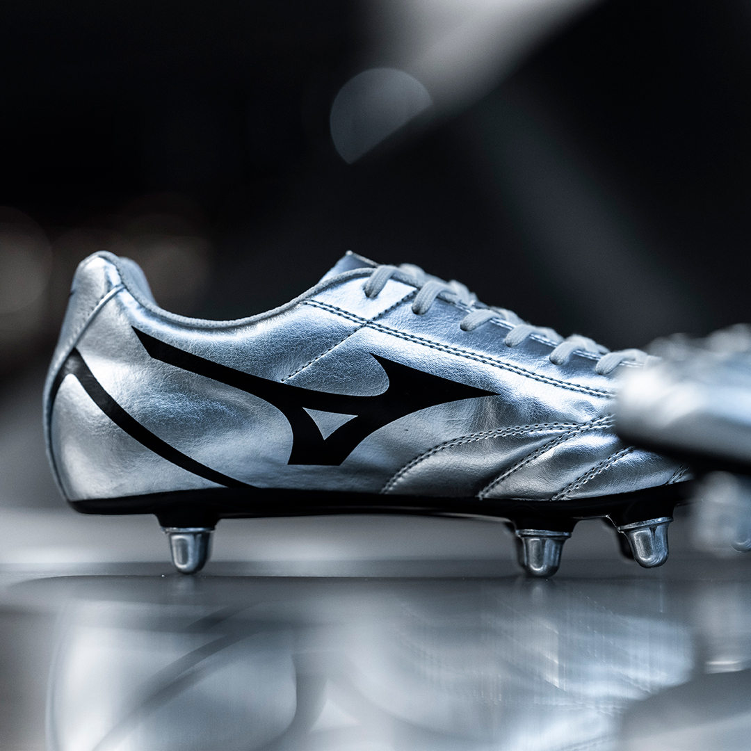 ProD_Rugby's tweet photo. Closer Look 🔍
Get closer to the details of the latest @MizunoRugby Monarcida Neo Si 💥 Explore it and the rest of the 'DNA Pack' now at Rugby's biggest ʙᴏᴏᴛʀᴏᴏᴍ 📲
🛒➡️ https://t.co/ZyZ6XKkKgg
#LevelUp #ProDirectRugby https://t.co/2vCNUe8BIY