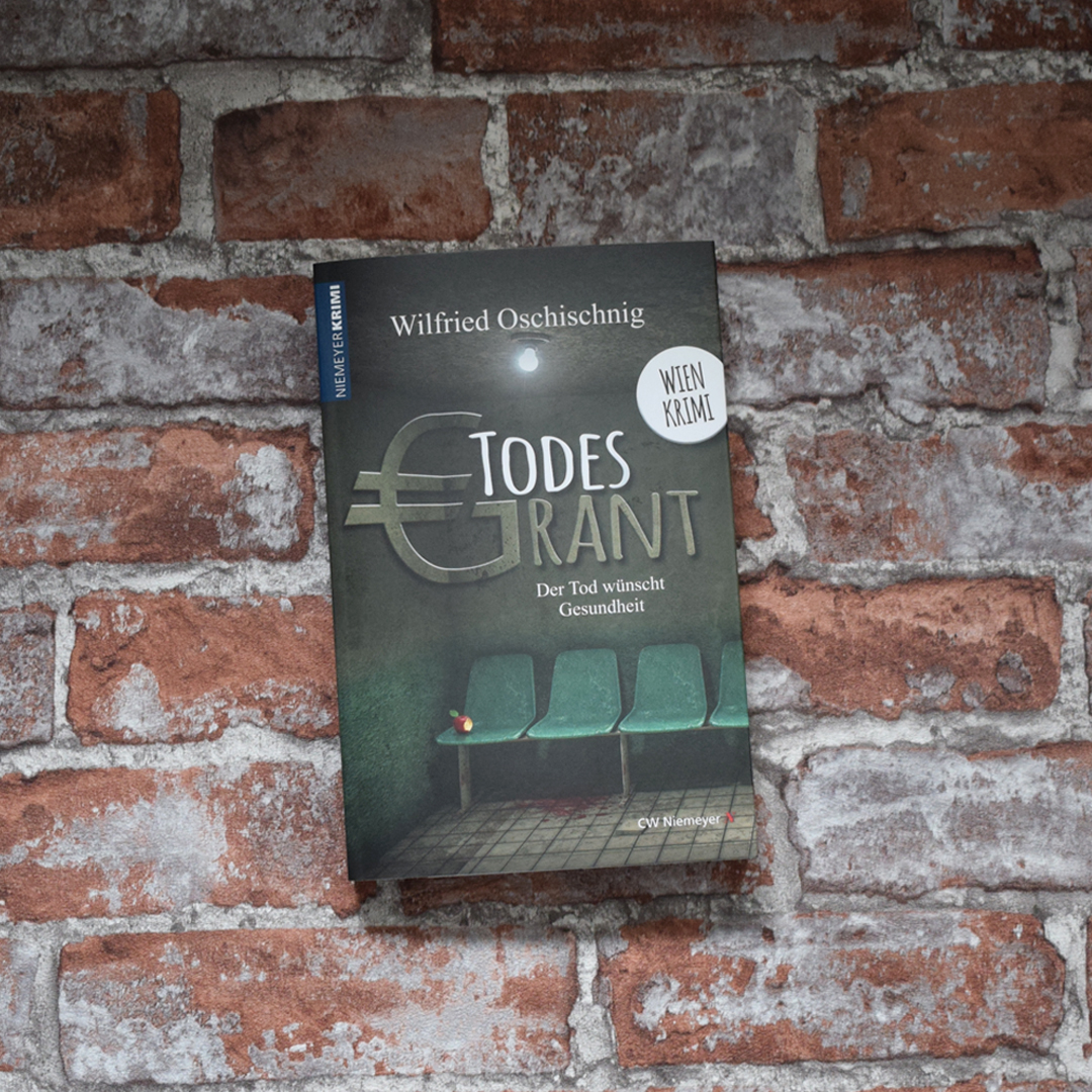 CWNiemeyer's tweet photo. „Ein super tolles Buch […]. Sehr gut geschrieben und auch zwischen den Zeilen und mit Augenzwinkern. Sehr zu empfehlen für Leute die gute Krimis mögen.“
(5 Sterne-Bewertung von Renate)

#niemeyerbuch #wien #wienkrimi #krimi #lesen #oschischnig #superbuch #friyay #wochenendtipp https://t.co/2LiMz9HKTH