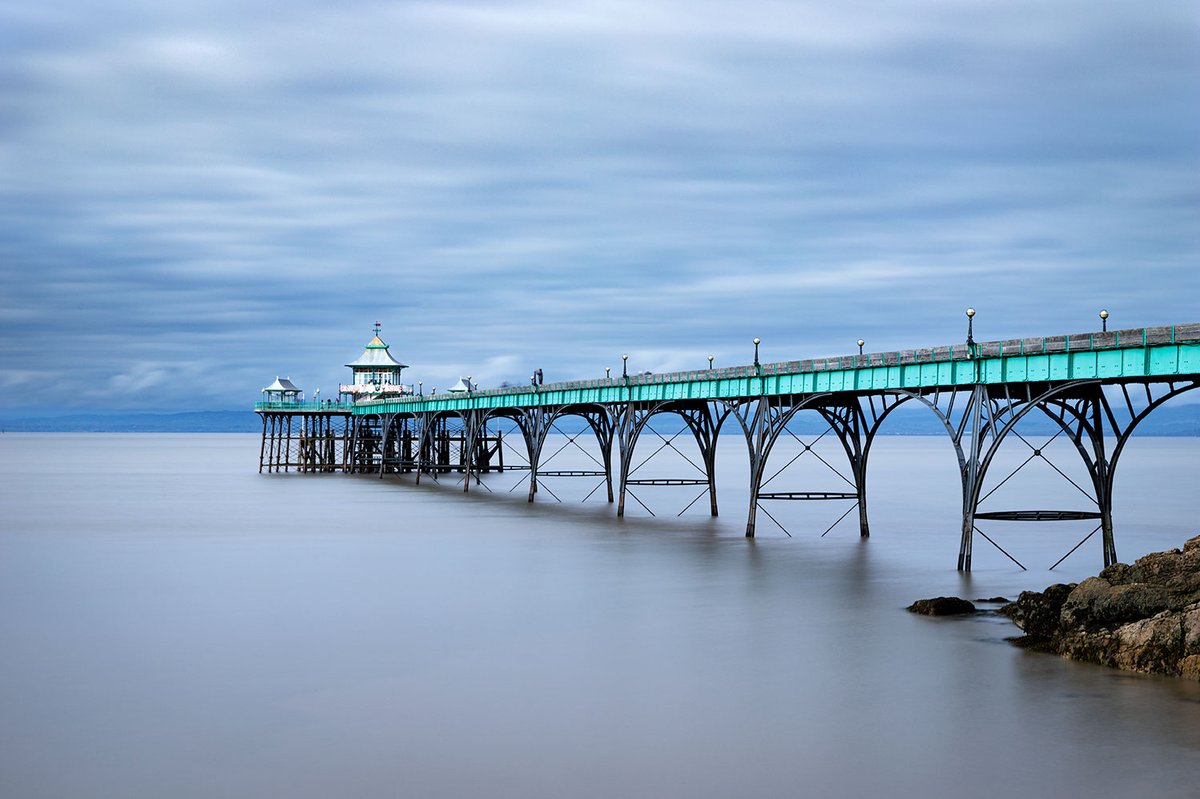 When everything drops into place, the beautfully restored Victorian pier at #clevedon stands out in the autumn light @ClevedonPierG1 #somerset #clevedonpier #victorian #victorianpier @VisitSomerset #northsomerset @bbcsomerset @BBCSpotlight #ThePhotoHour #southwestengland