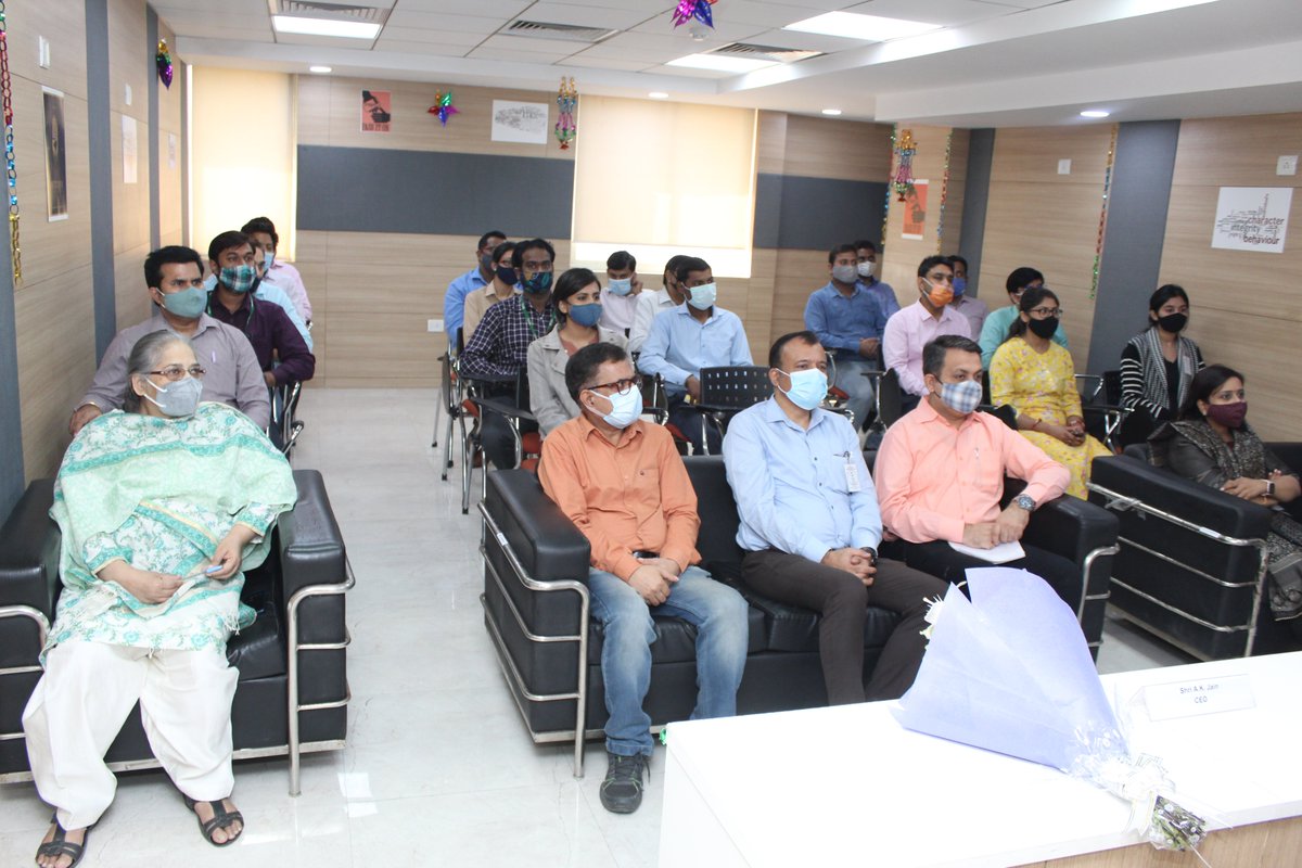 RFCL_'s tweet photo. Observance of VAW-2021 at RFCL CO &amp; RFCL Plant. 
Valedictory Session followed by Prize distribution to the winners and release of Vigilance Bulletin by Sh. A. K. Jain, CEO/RFCL.
#VAW2021   
#SelfReliancewithIntegrity   
#CreatingAwareness
@CVCIndia  @fertmin_india https://t.co/Bl4SEQ4Sms