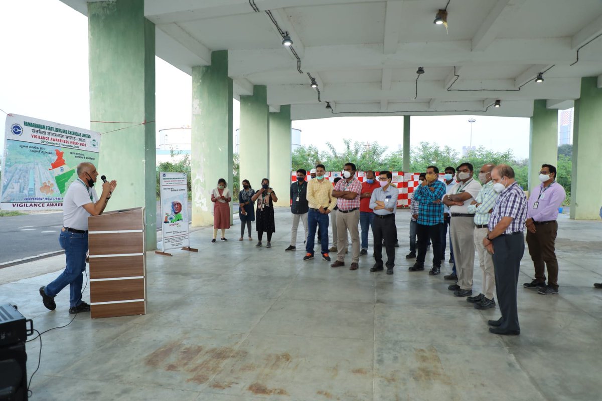 RFCL_'s tweet photo. Observance of VAW-2021 at RFCL CO &amp; RFCL Plant. 
Valedictory Session followed by Prize distribution to the winners and release of Vigilance Bulletin by Sh. A. K. Jain, CEO/RFCL.
#VAW2021   
#SelfReliancewithIntegrity   
#CreatingAwareness
@CVCIndia  @fertmin_india https://t.co/Bl4SEQ4Sms