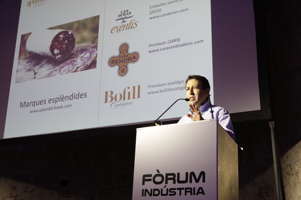 Enginyeria's tweet photo. Presentació d'experiències d'implantació de solucions d'#Indústria40 en 4 empreses catalanes: #DENN Industrias Puigjaner, #IPeak @iulinst, Splendid Foods i #TwinEye @wideumofficial.
#FòrumI40 https://t.co/FPdhDhlOcp