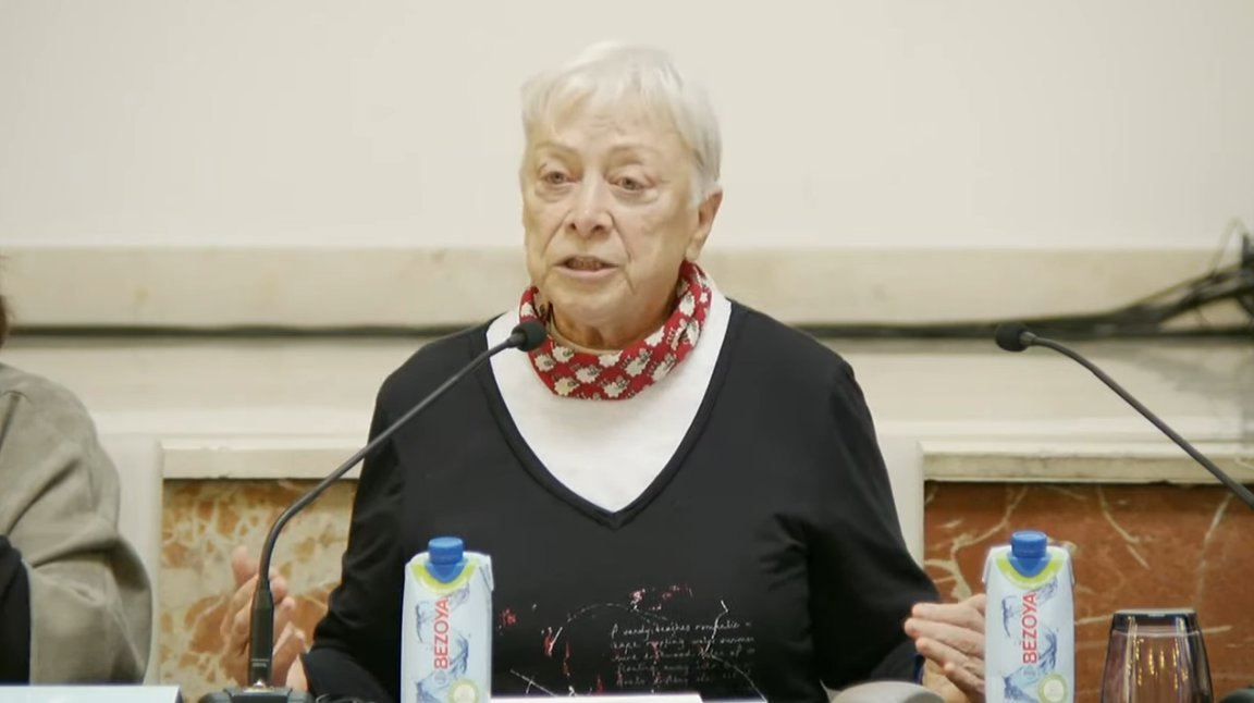 Fepaio_'s tweet photo. Begoña San José: "Creemos que en el Ayuntamiento de Madrid se está produciendo un avance en el tema de las agentes de igualdad" #2congresofepaio #igualdadprofesional https://t.co/9YRaHd480V