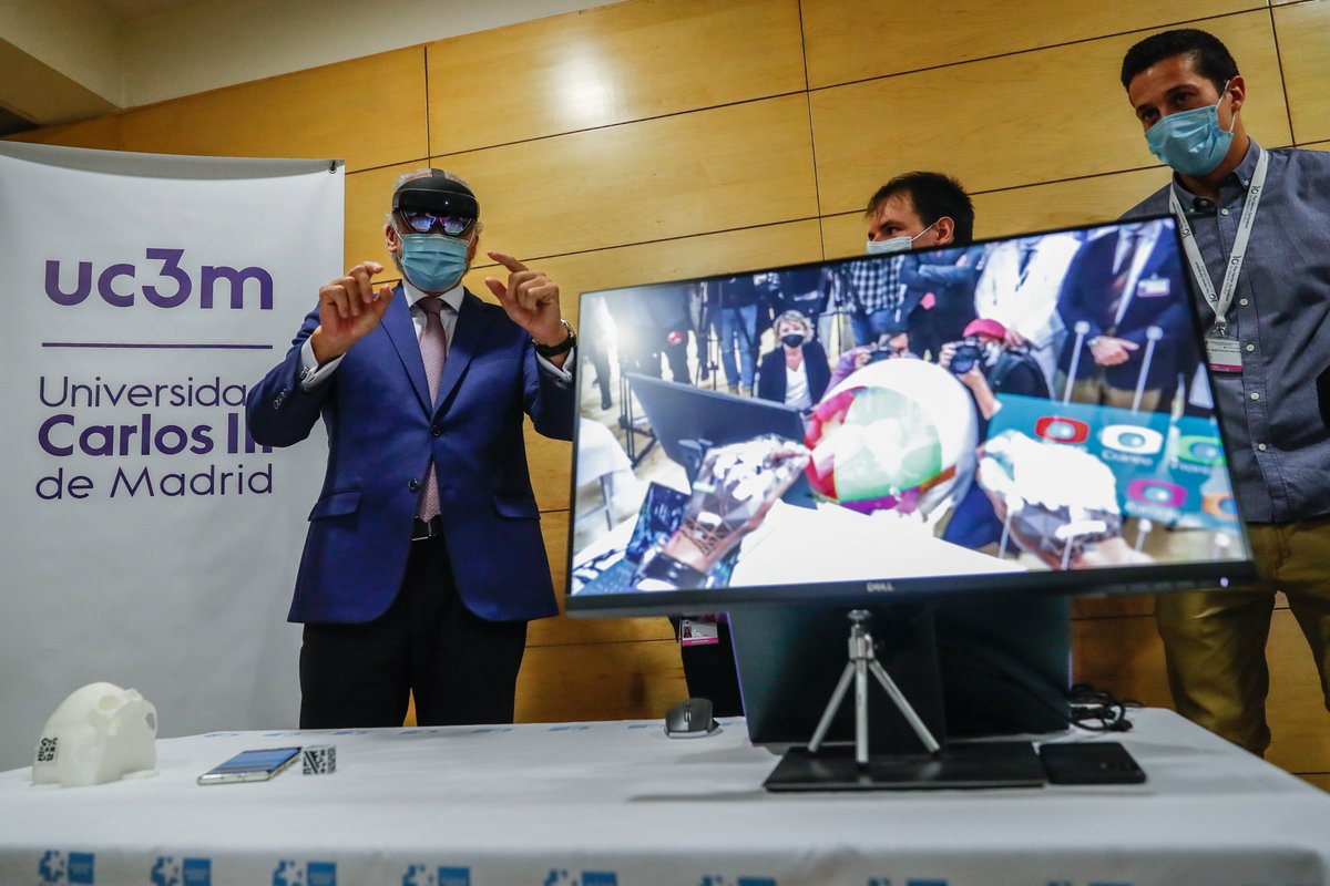eruizescudero's tweet photo. He asistido en el H.U. Gregorio Marañón a la presentación de una tecnología pionera en el mundo para tratar malformaciones craneofaciales en bebés.

Un procedimiento que sirve para mejorar la planificación, la precisión y la individualización de las cirugías en estos niños. https://t.co/XsC5gM0z52